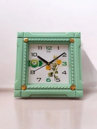H.D. QUARTZ WALL CLOCK  - 22*22 Cm