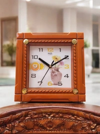 H.D. QUARTZ WALL CLOCK  - 22*22 Cm