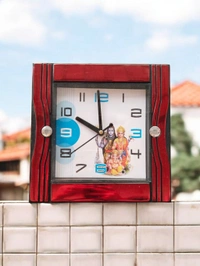 Shivaji Pariwar Wall Clock  - 22*22 Cm
