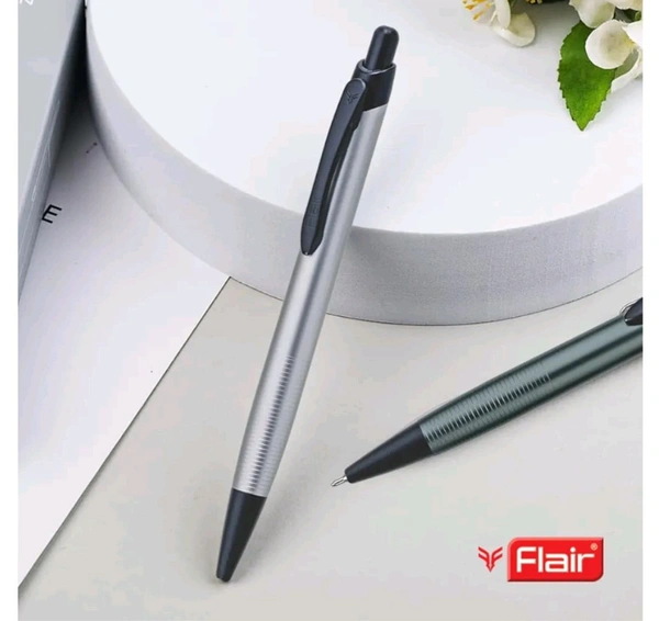Flair FLAIR Regal Metal Ball Pen Box Pack | Retractable Mechanism with Comfortable Grip for Easy Handling | Shiny & Attractive Metal Body | Ideal for Gifting | Blue Ink, Pack of 1 Pen - Blue