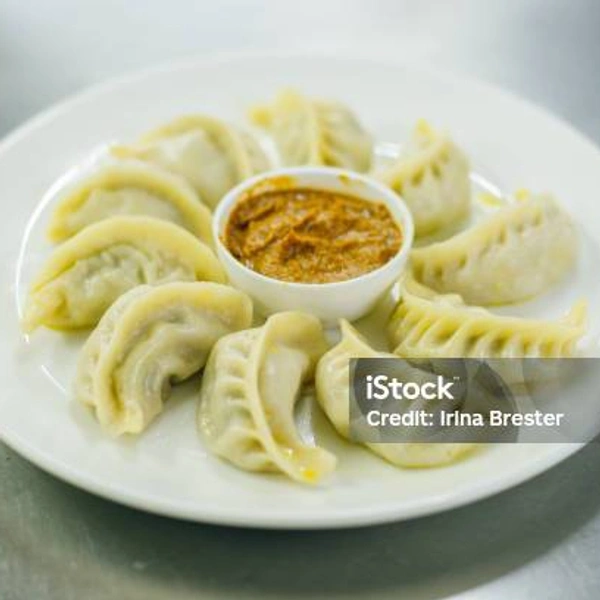 Veg Tibetian Momos Half
