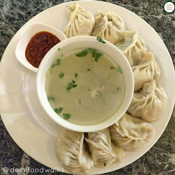 Chicken Steam Momo With Soup (7pcs)