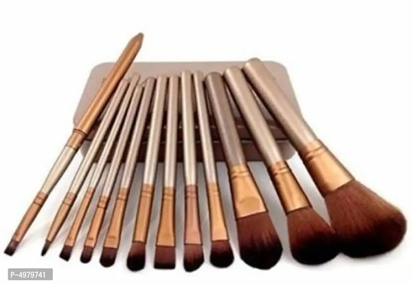 Professional Makeup Brush Set (12 Pcs) With Gold Tin  (Pack Of 12) Type:  FaceWithin 6-8 business days However, to find out an actual date of delivery, please enter your pin code.Professional Makeup Brush Set (12 Pcs) With Gold Tin (Pack Of 12)