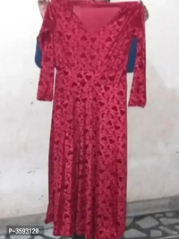 Maroon Printed Velvet Long DressSize: SMLXLWithin 6-8 business days However, to find out an actual date of delivery, please enter your pin code.Fabric : Velvet Sleeve Length : Long Sleeves Pattern : Printed Multipack : 1 Sizes : S (Bust Size : 32 in, Length Size: 46 in) XL (Bust Size : 38 in, Length Size: 46 in) L (Bust Size : 36 in, Length Size: 46 in) M (Bust Size : 34 in, Length - XL