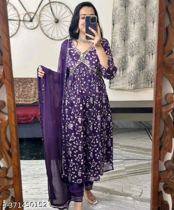 Womens Beautiful Rayon Aliya Cut Embroidered Kurti With Pant and Dupatta SetName: Womens Beautiful Rayon Aliya Cut Embroidered Kurti With Pant and Dupatta SetKurta Fabric: RayonFabric: RayonBottomwear Fabric: RayonSleeve Length: Three-Quarter SleevesPattern: PrintedSet Type: Kurta with Dupatta and BottomwearStitch Type: StitchedNet Quantity (N): Single This beautiful Embroidered ku - XL