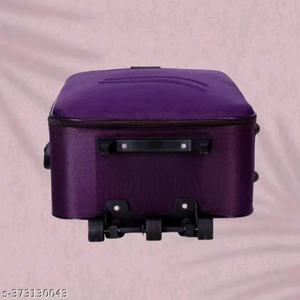 Sitara Bags Latest Elegant Men Women Fancy Modern Suitcase Trendy Hand Bags Trolly Bags with Wheels ComboName: Sitara Bags Latest Elegant Men Women Fancy Modern Suitcase Trendy Hand Bags Trolly Bags with Wheels ComboAge: 10 years & AboveGender: BoyMaterial: PlasticNet Quantity (N): 2A combination of polyester and nylon material provides toughness and water repellence to this duffel