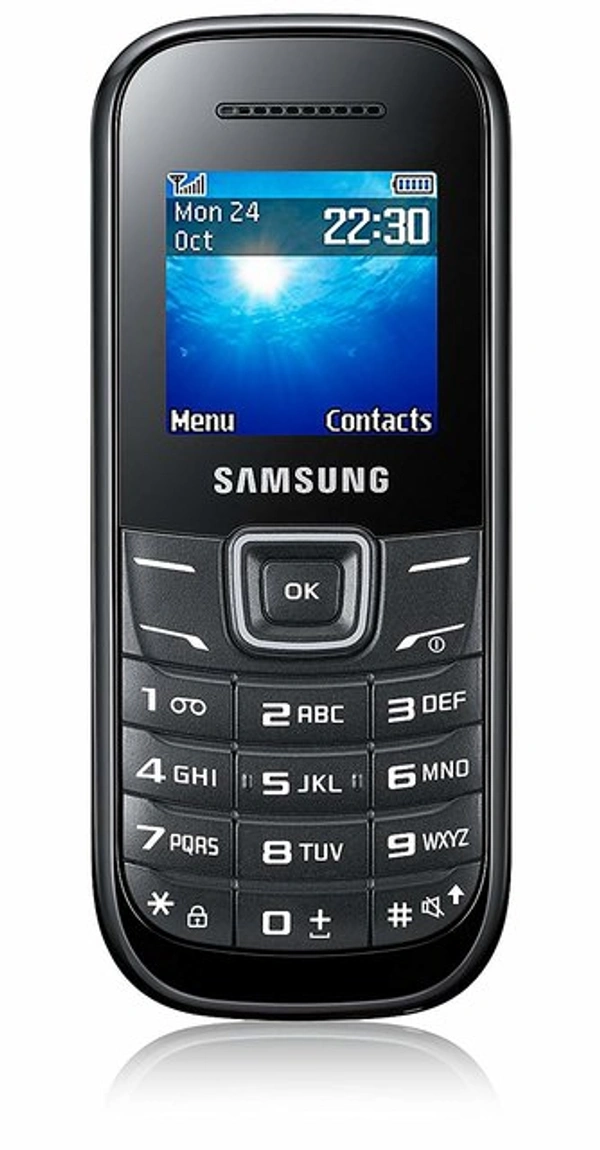 Refurbished Samsung Guru 1200 Gt-E1200 Just like new  (Single Sim, 1.8 inches Display) Superb Condition, Like New Random Colour