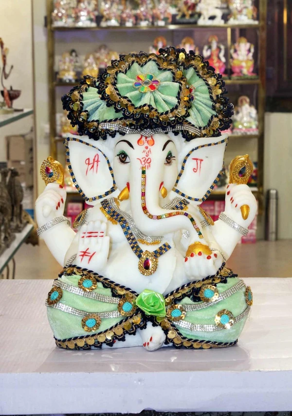 Ganesha Murti Choti Pagdi Ganesh Dress 