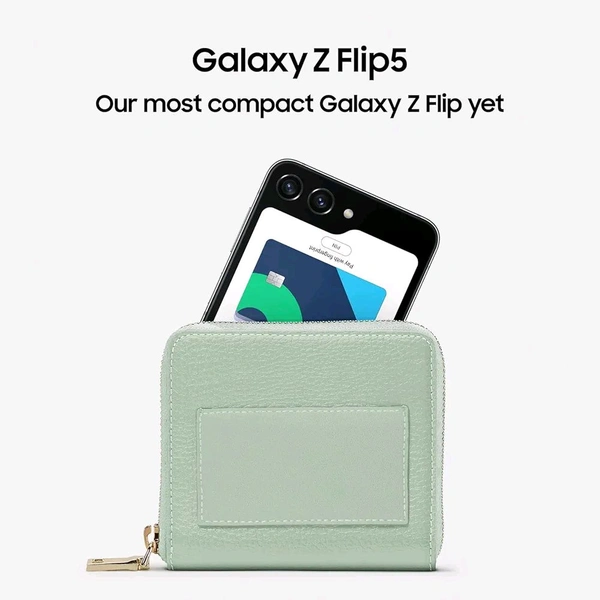 Samsung Galaxy Z Flip5 5G Renewed Under Seller Warranty  - 256GB, Graphite