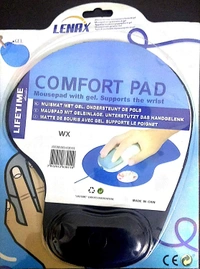 Classics Comfort Mouse pad with Wrist Support Color May Vary