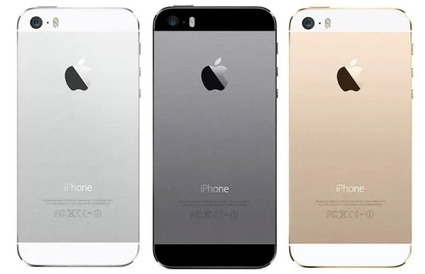 iPhone 5S Just Like New 3 Month Warranty Including All Accessories - 64GB, Silver