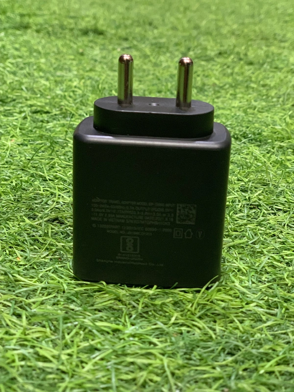 USB Travel Lightning Adapter for Cellular Phones,Warranty 3 month Black 45watt