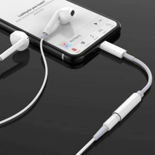 White iPhone Lightning Adapter to 3.5mm Jack Converter Headphone/Earphone Jack Adapter Phone Converter (IPhone7, 8, X, XS, XR, 11, 11 Pro Max, 12, 12 Pro Max, 14, 14 Pro Max)