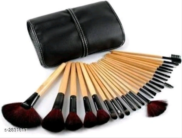 Organic India Make Up Brush Kit With Free Leather Kit