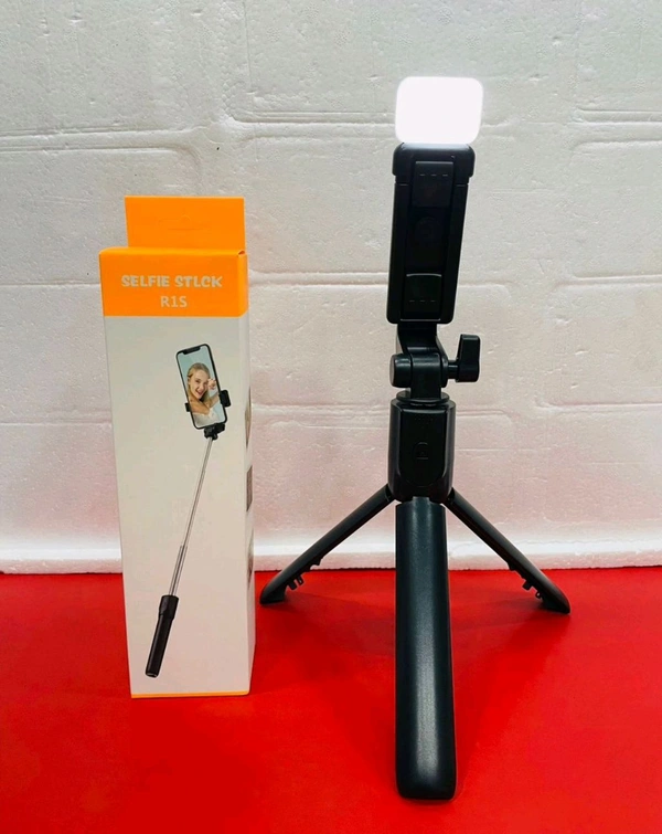 New R1s Selfie Stick With Remote Control 