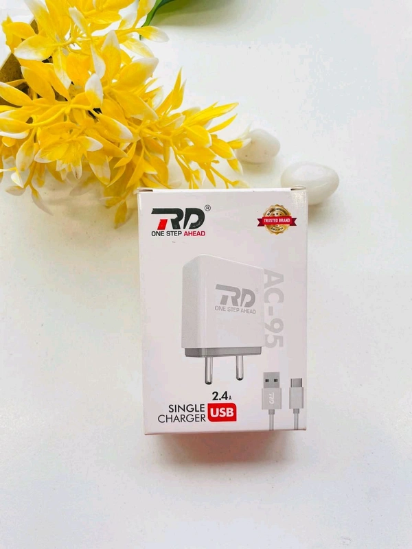 RD Ac-95  2.4 A Single Usb Micro Charger ( 20pcs Side Bag Free )