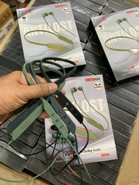 Boat New Bt Max Plus Metal Ear With Vibration Calling 