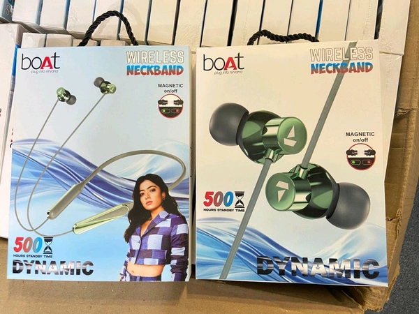 Boat New 🆕 Dynamic Neckband Magnetic 🧲 on Off+ Metal Ear+ Shiny ✨ Ear+220 Mah big Battery 🔋