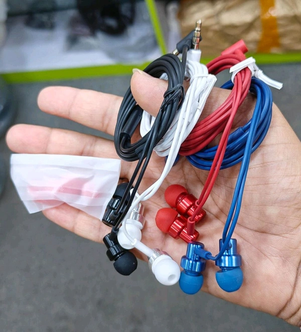 Mi Og Metal 3.5Mm Audio Jack Heavy Quality Earphone (Singal Pcs Seperate Box Pecking ✅)
