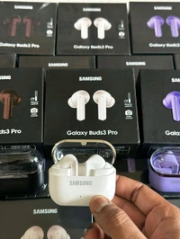 Samsung Galaxy Buds Pro-3 Og Heavy Quality Earbuds (Black & White Colour Options)
