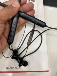 OnePlus Bullet Z-2 Anc (4 Button) Og Heavy Premium Quality (Megnet On Off) Nackband 