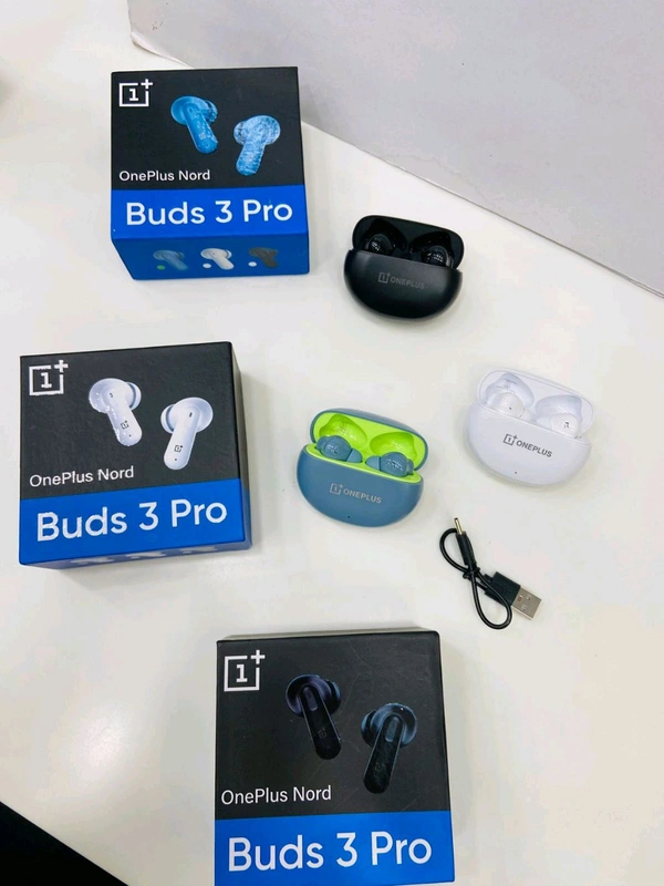 One Plus Nord Buds-3 Pro 💯% Og Hard Box Extra Bass Sound Premium Quality Earbuds 