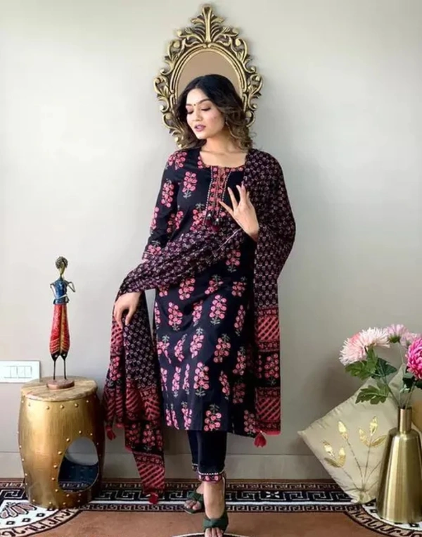 Neha Collection Women's Black Kurta With Pant & Dupatta Sets - Black, S