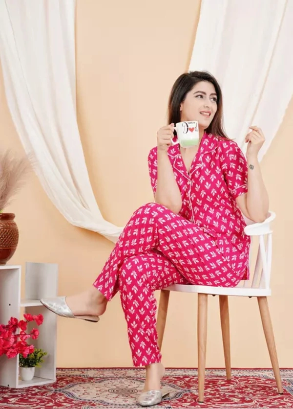 Neha Collection Trendy Comfortable Night Suit For Women And Girls - Pink, XL