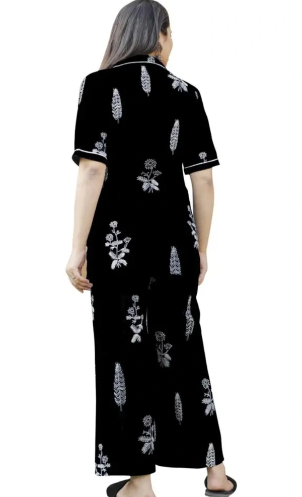 Neha Collection Black Printed Night Suit Gor Girls And Women - Black, S