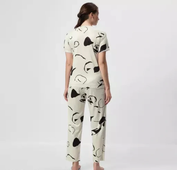 Neha Collection Women's Trendy Nightdress - M