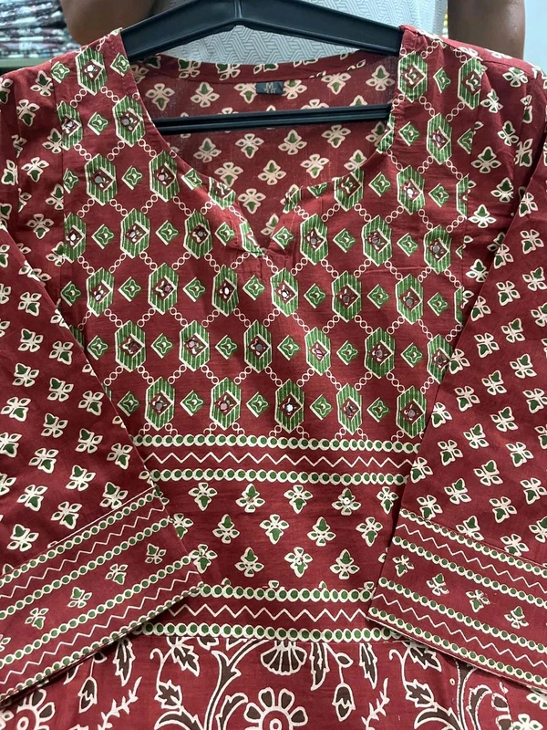 Pihu Fashion  Kalamkari Fusion Azrak Bagru Print Kurti Pant Dupatta Set with Handcrafted Patra Work  - M