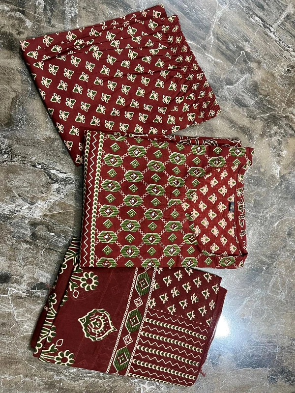 Pihu Fashion  Kalamkari Fusion Azrak Bagru Print Kurti Pant Dupatta Set with Handcrafted Patra Work  - M