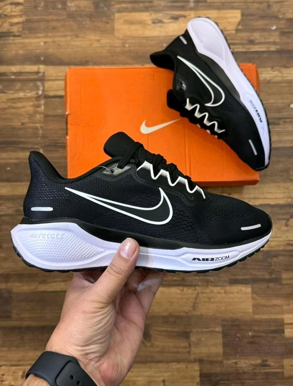 Men's Black Air Zoom Sports Running Shoes | Lightweight & Breathable - IND10