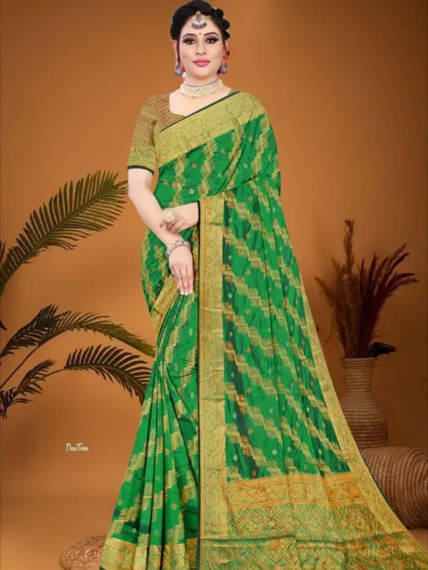 Neha Collection Women Trending Rich Pallu Organza Saree - Green, Free Size