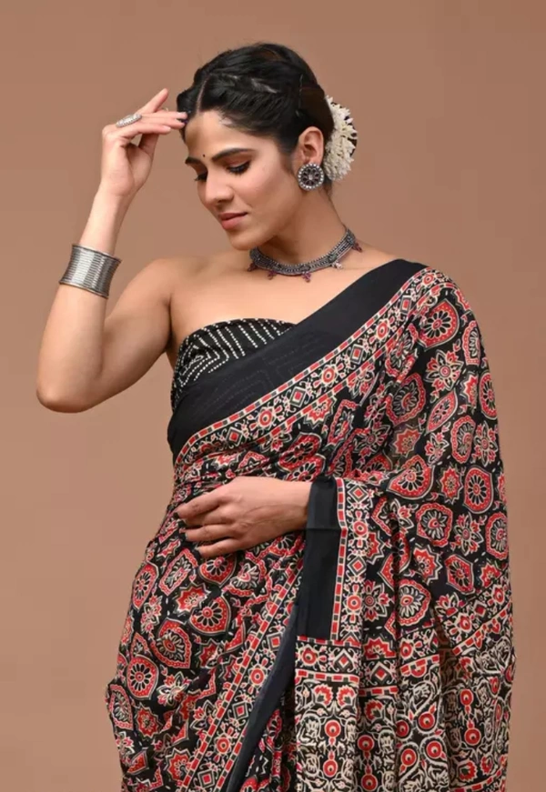 Neha Collection Women Cotton Saree With Blouse - Black, Free Size