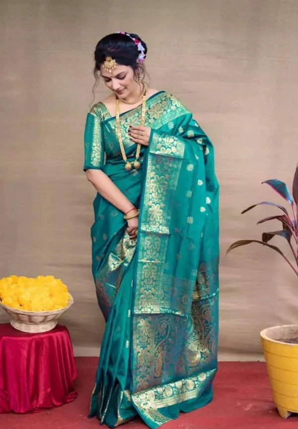 Banarasi Silk Women New Traditional Saree - Paradiso
