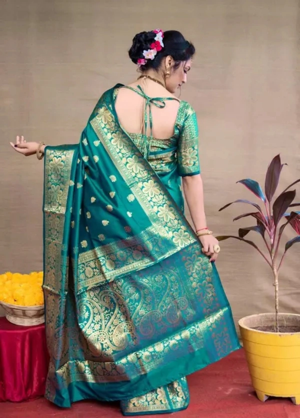 Banarasi Silk Women New Traditional Saree - Paradiso