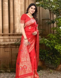 Banarasi Silk Women Trendy Banarasi Super Rich Silk Saree - Red