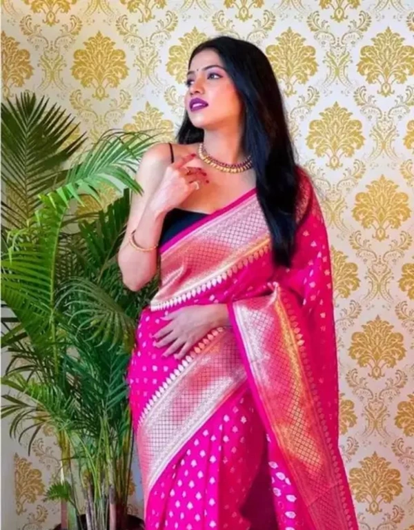 Banarasi Silk Women Banarasi Silk Saree - Pink