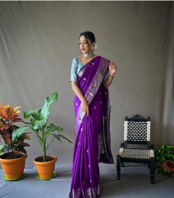 Banarasi Silk Women Designer Banarasi Silk Zari Woven Saree - Purple