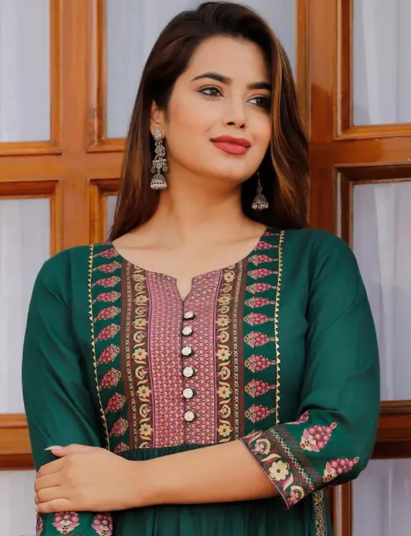 Neha Collection Women New Latest Naira Cut Kirti - Green, S