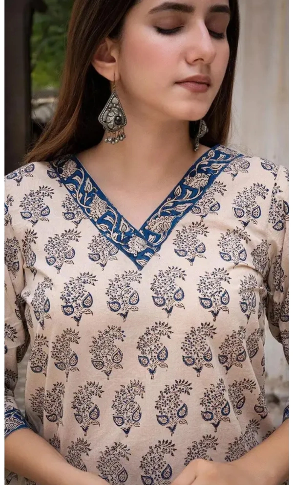 Neha Collection Women Trending Rayon Printed Short Kurti - White, XL