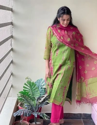 Neha Collection Women Cotton Blend Green Straight Printed Kurta With Trousers - Green, M