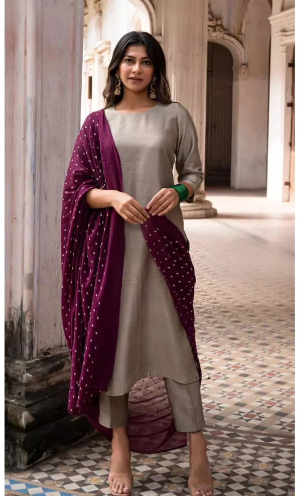 Neha Collection  Women Embroidery Work Kurta Set - Purple, XL