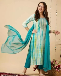 Neha Collection Women Stylish Alluring Kurta Sets - Green, XL