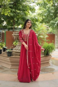 Prayosha Women's Faux Blooming Embroidered Gown with Dupatta - XL