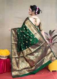 Kanjeevaram Women Kanjivaram Silk Saree With Blouse - Green