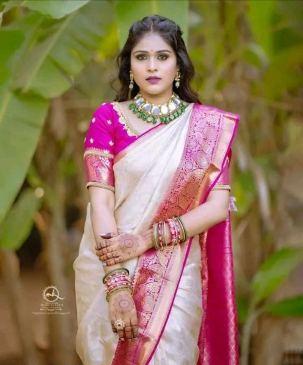 Kanjeevaram Kanjiveeram zari woven silk saree for women - White