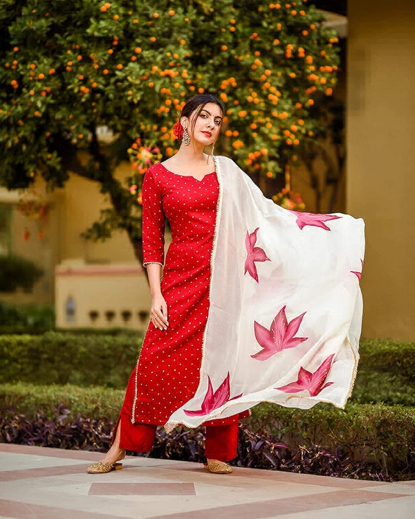 Neha Collection Women Kurta, Pyjama & Dupatta Set - M
