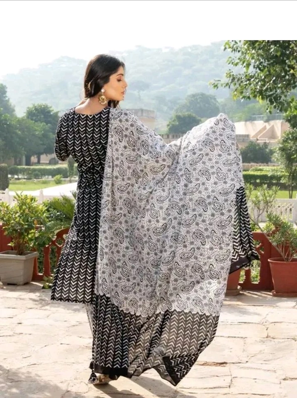Neha Collection  Women Black Viscose Straight Kurta With Trouser & Dupatta Set - Black, M
